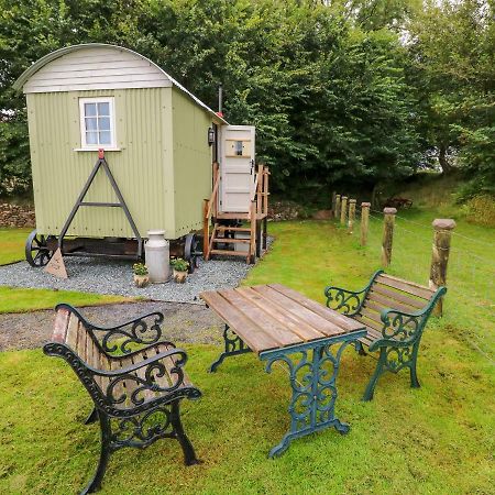 Shepherds Hut - The Crook Milford Haven Eksteriør billede